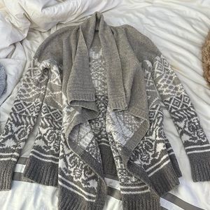 Abercrombie women’s winter cardigan